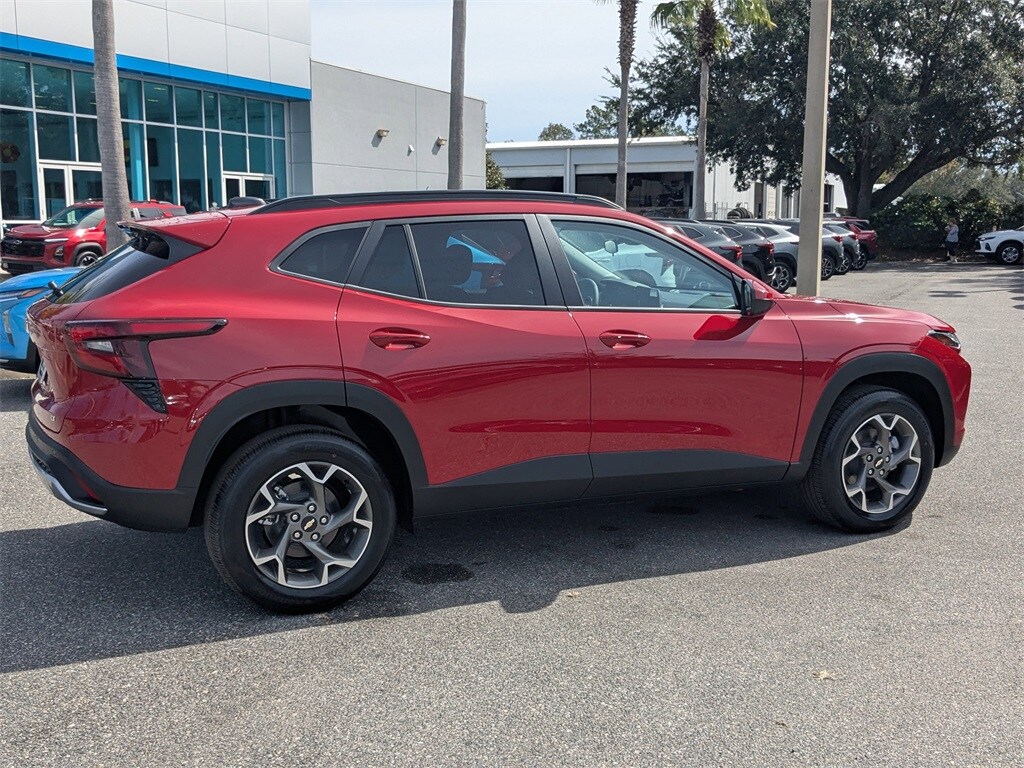 New 2026 Chevrolet Trax LT SUV