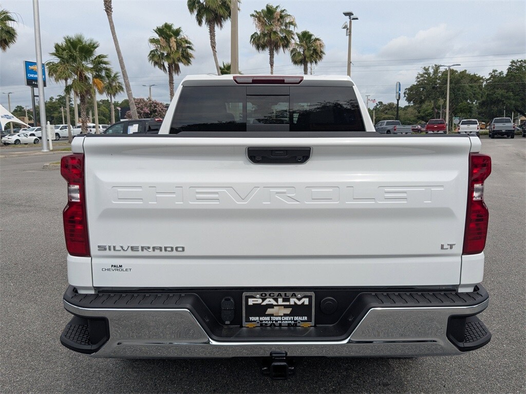 2025 Chevrolet Silverado 1500 LT photo 4