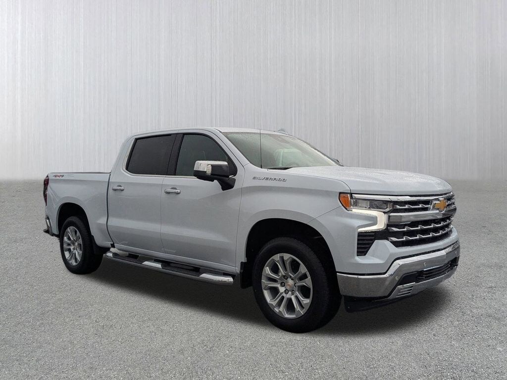 New 2026 Chevrolet Silverado 1500 LTZ Truck Crew Cab