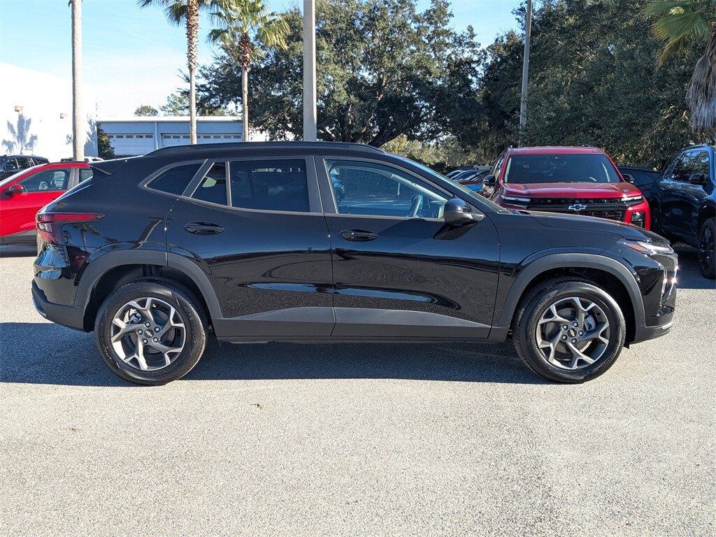 New 2026 Chevrolet Trax LT SUV