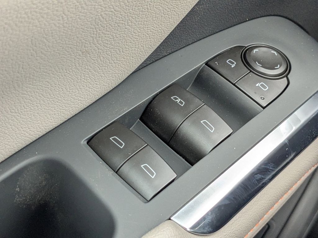 2026 Chevrolet Traverse LT - Photo 22
