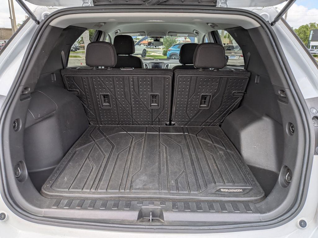 2023 Chevrolet Equinox LS - Photo 12