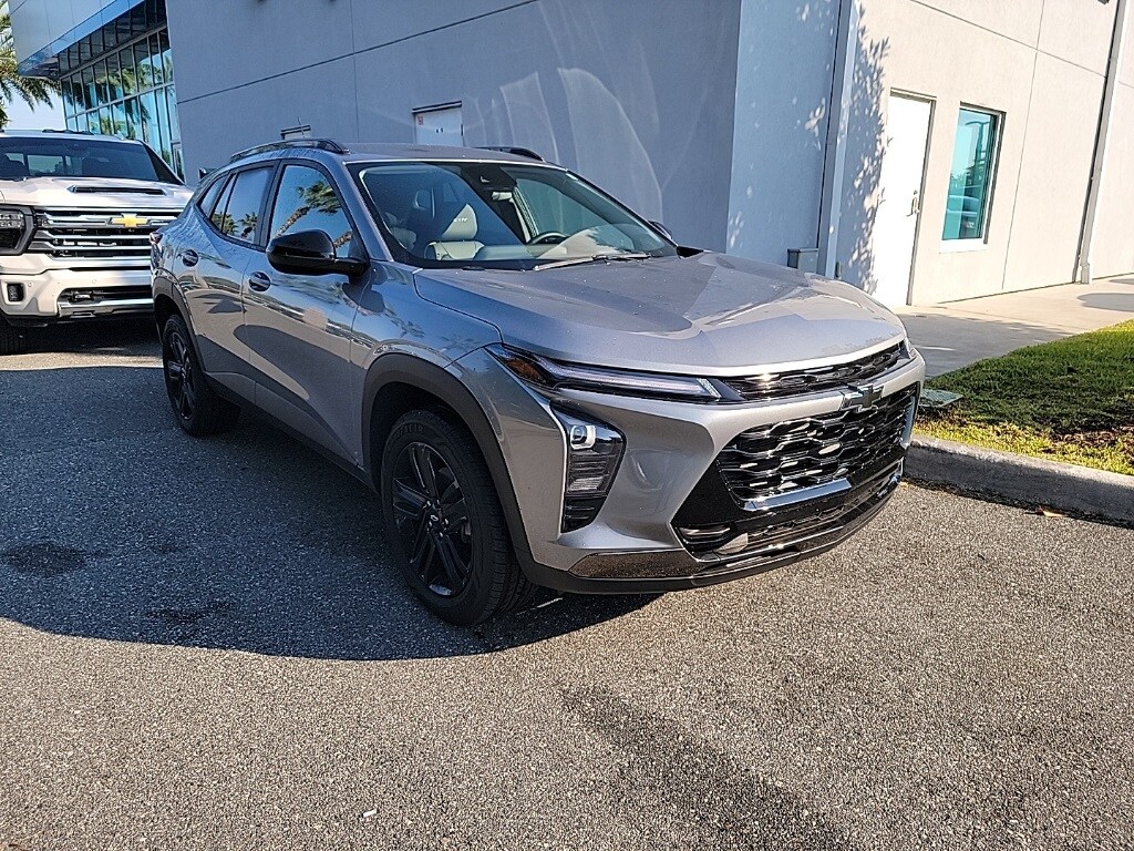 2025 Chevrolet Trax ACTIV photo 3