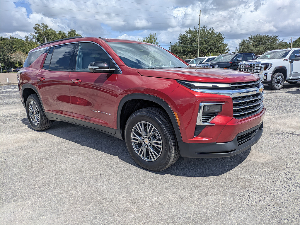 New 2026 Chevrolet Traverse FWD LT SUV