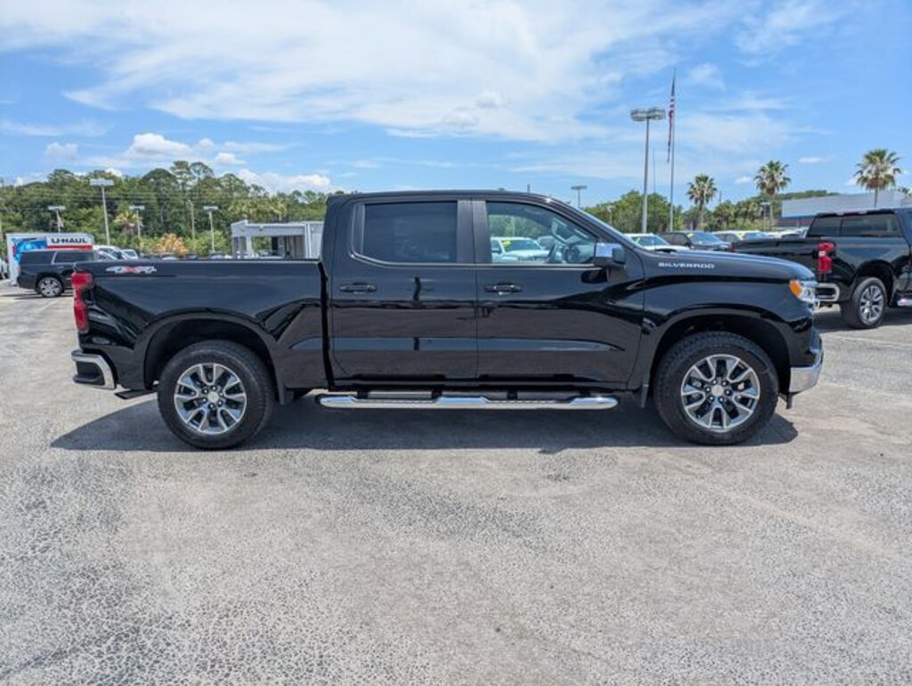 New 2026 Chevrolet Silverado 1500 LT w/1LT Truck Crew Cab