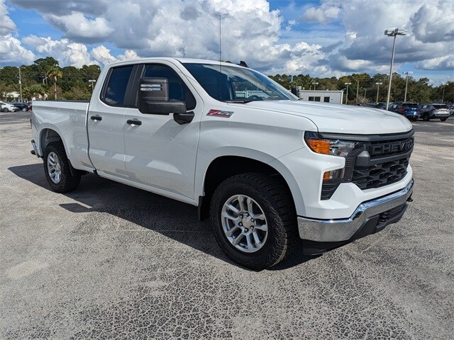 2026 Chevrolet Silverado 1500 Work Truck photo 2