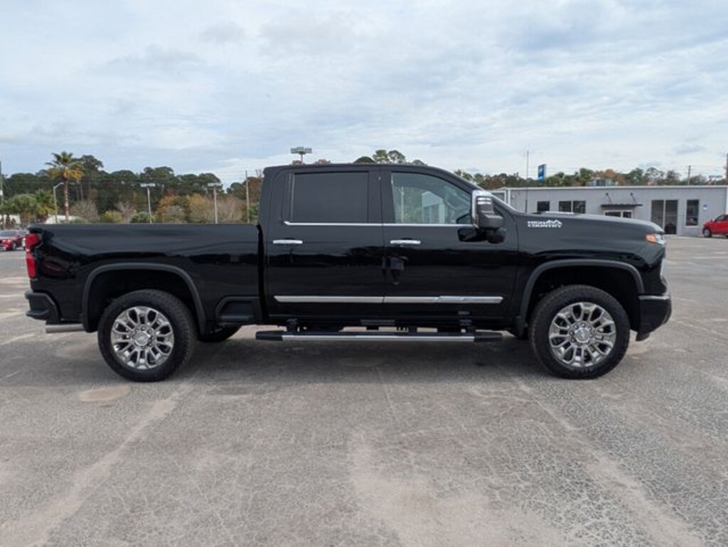 New 2026 Chevrolet Silverado 2500 HD High Country Truck Crew Cab