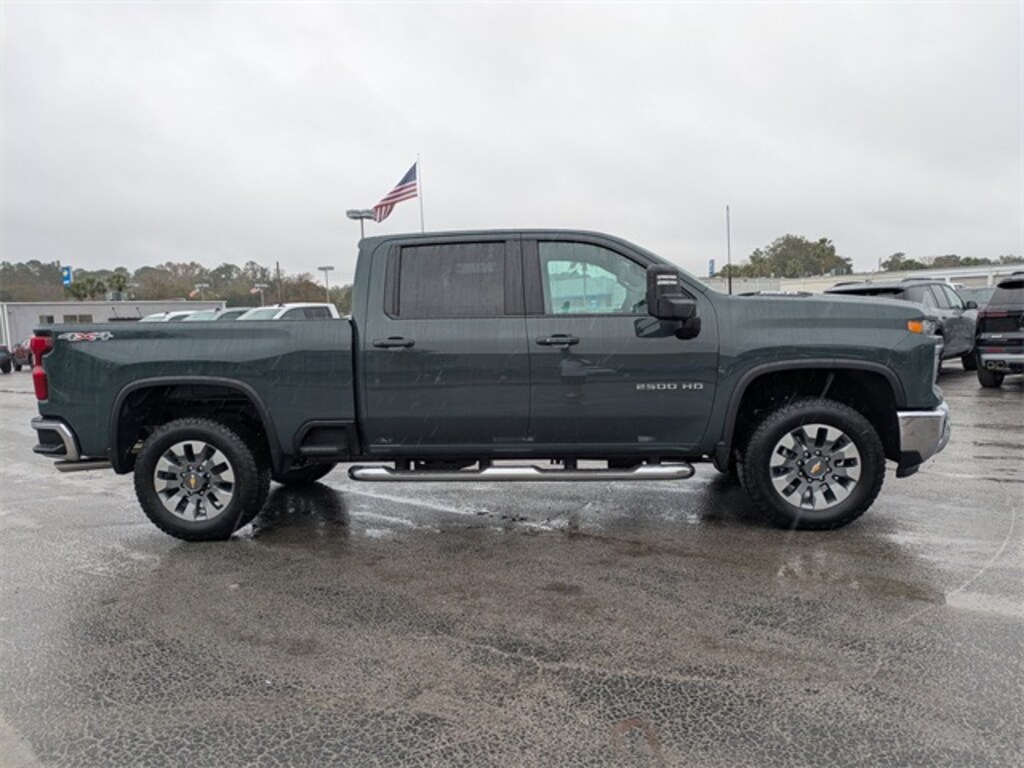 New 2026 Chevrolet Silverado 2500 HD LT Truck Crew Cab