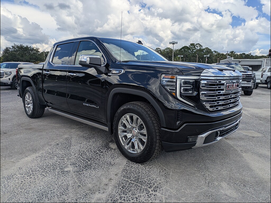 New 2026 GMC Sierra 1500 Crew Cab, Short Bed, Denali, 4WD