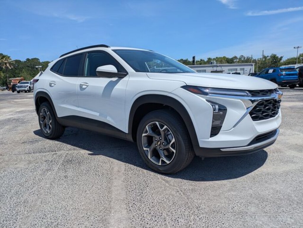 New 2026 Chevrolet Trax LT SUV