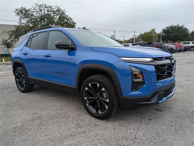 2026 Chevrolet Equinox RS photo 2