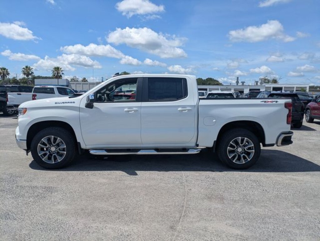 New 2026 Chevrolet Silverado 1500 LT w/1LT Truck Crew Cab