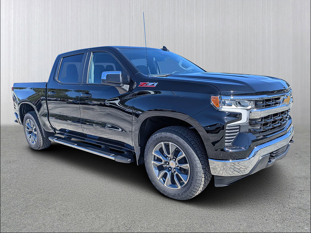 New 2026 Chevrolet Silverado 1500 4WD Crew Cab Standard Bed LT