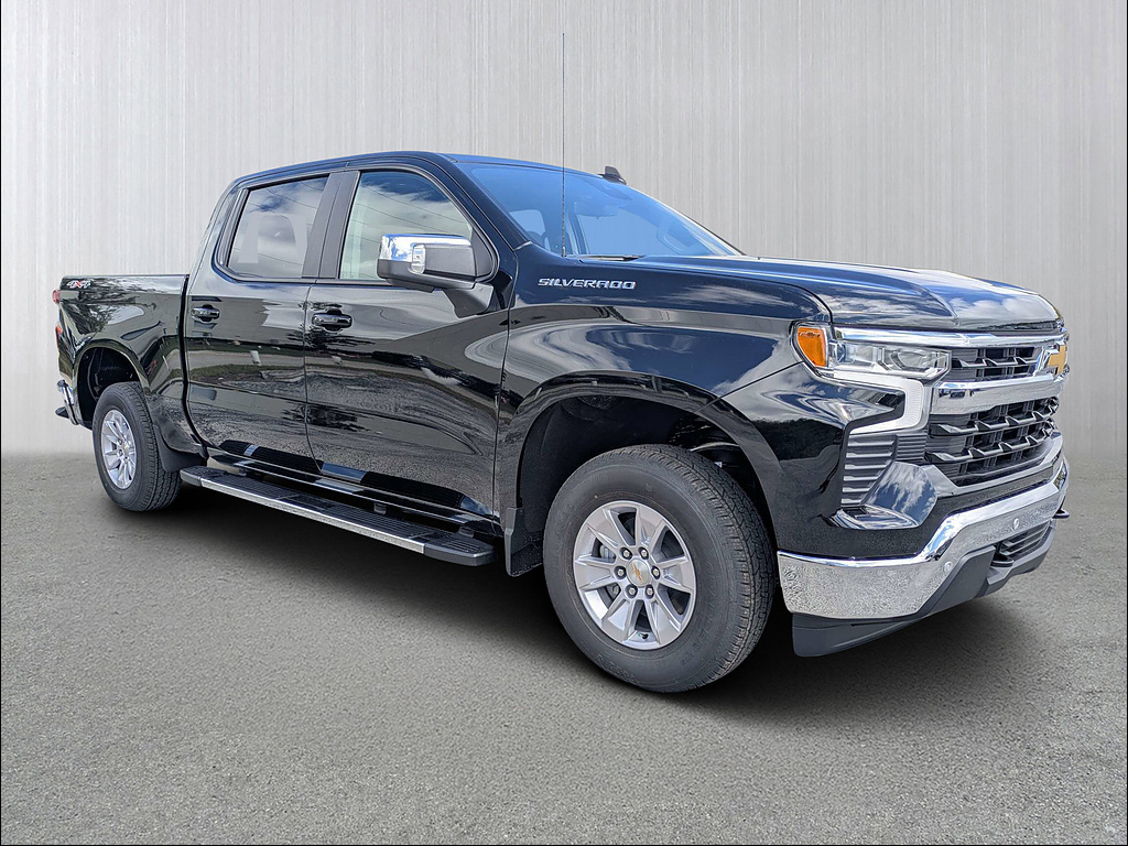 New 2026 Chevrolet Silverado 1500 4WD Crew Cab Standard Bed LT