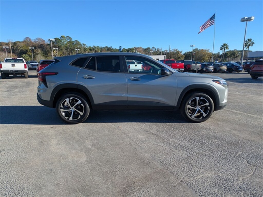 Certified 2024 Chevrolet Trax 1RS SUV