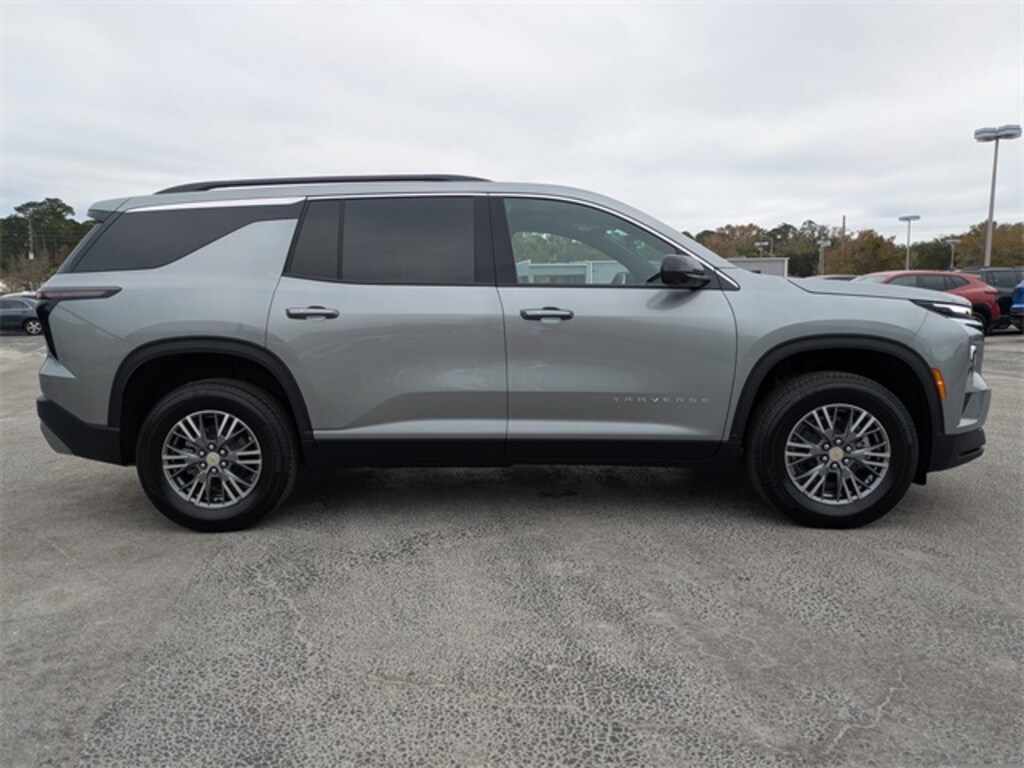 New 2026 Chevrolet Traverse LT SUV