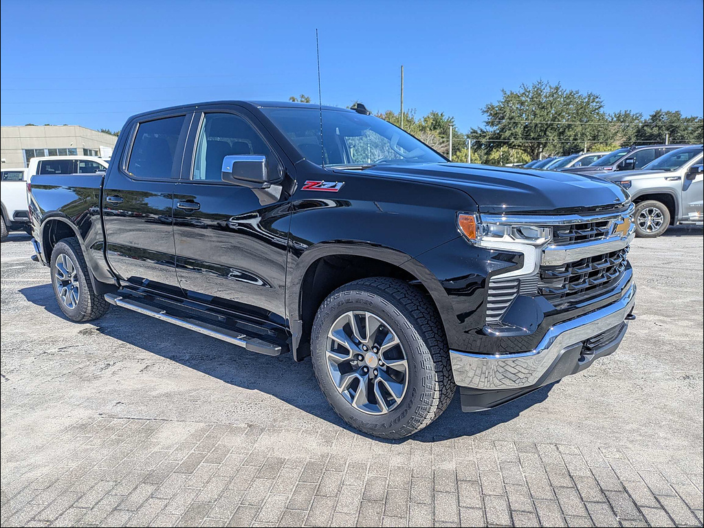 New 2026 Chevrolet Silverado 1500 4WD Crew Cab Standard Bed LT