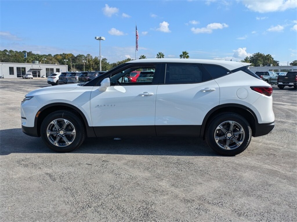 New 2025 Chevrolet Blazer LT w/2LT SUV