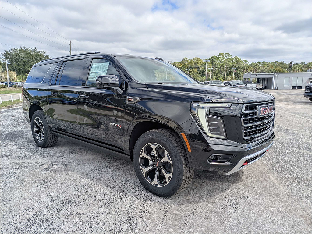 New 2026 GMC Yukon XL 4WD AT4
