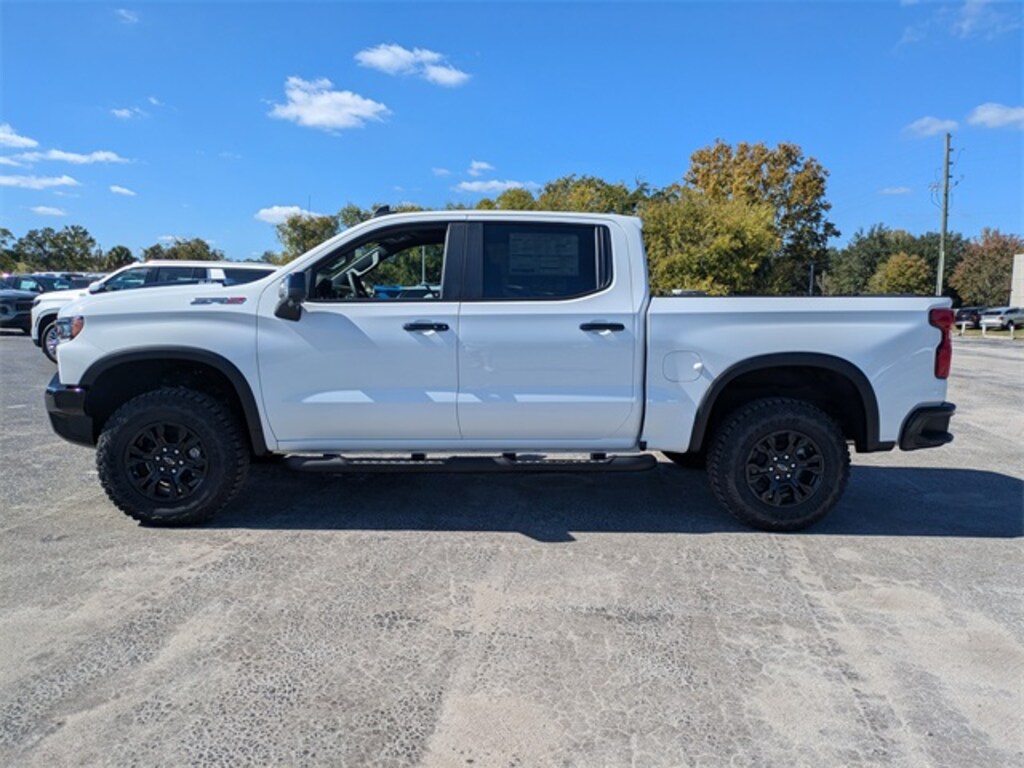 New 2026 Chevrolet Silverado 1500 ZR2 Truck Crew Cab