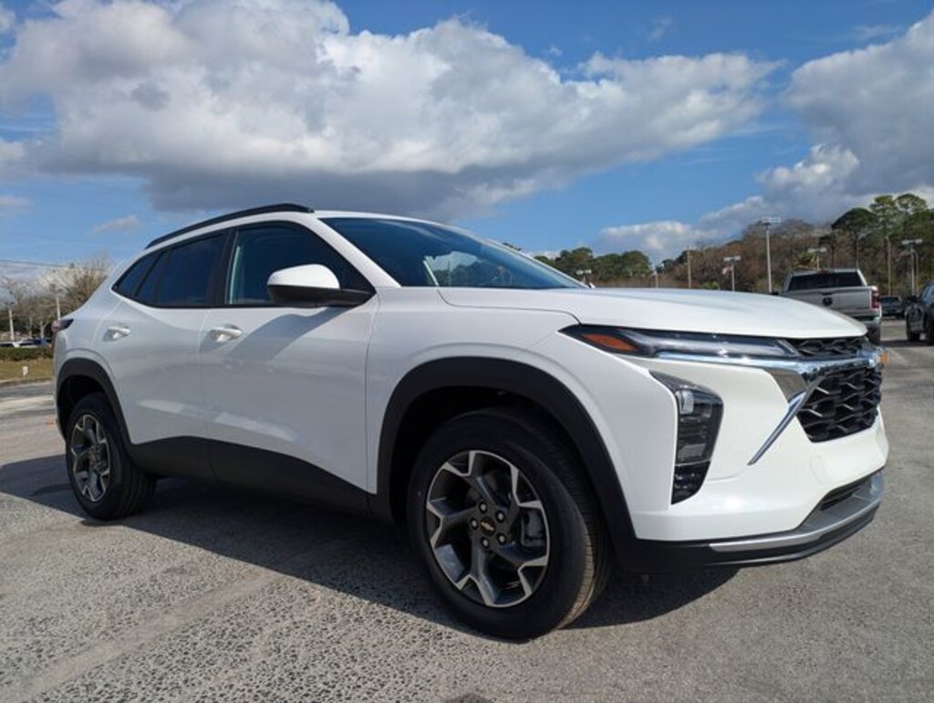 New 2026 Chevrolet Trax LT SUV