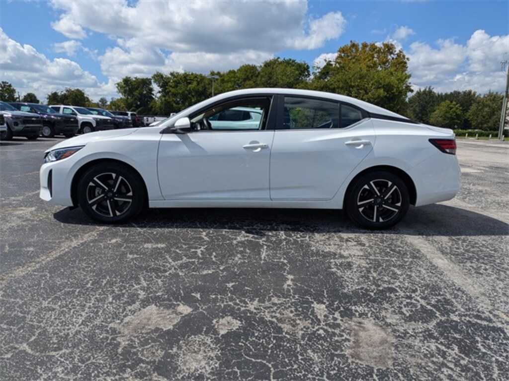 Used 2024 Nissan Sentra SV Sedan