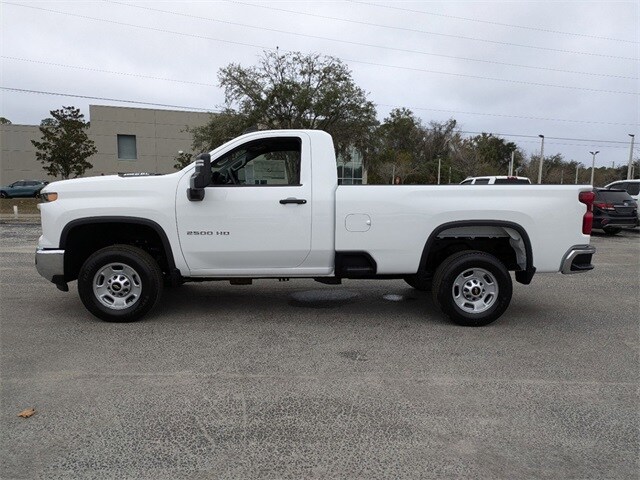 2025 Chevrolet Silverado 2500HD Work Truck photo 4