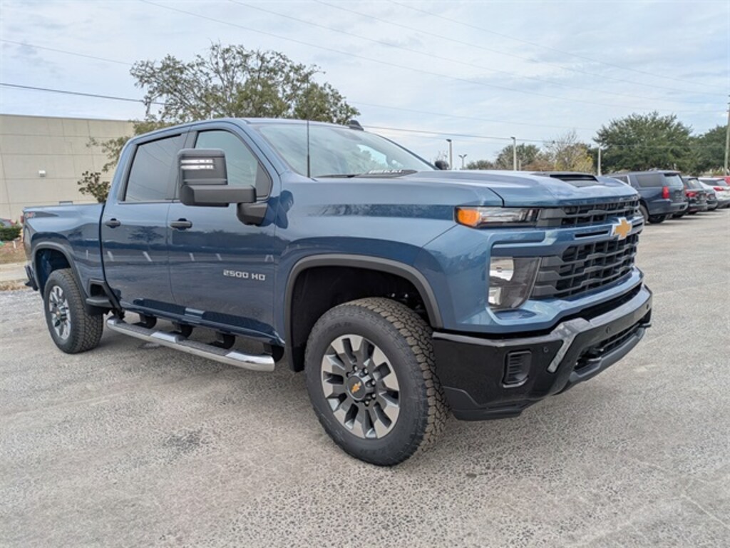 New 2026 Chevrolet Silverado 2500 HD Custom Truck Crew Cab