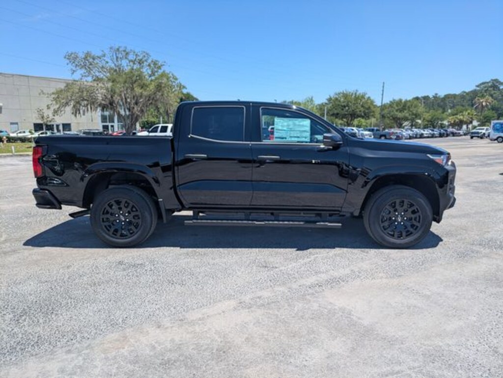New 2026 Chevrolet Colorado WT Truck Crew Cab