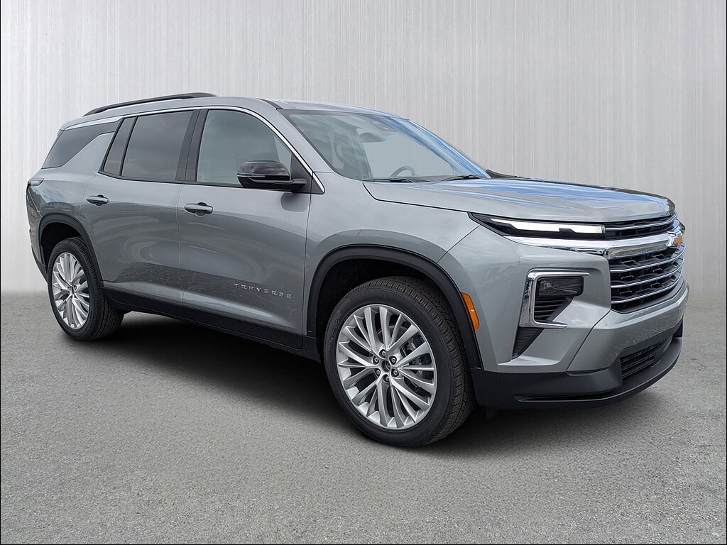 New 2027 Chevrolet Traverse FWD LT