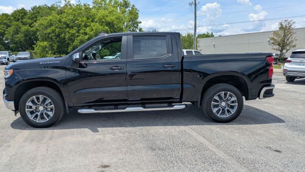 New 2026 Chevrolet Silverado 1500 LT w/1LT Truck Crew Cab