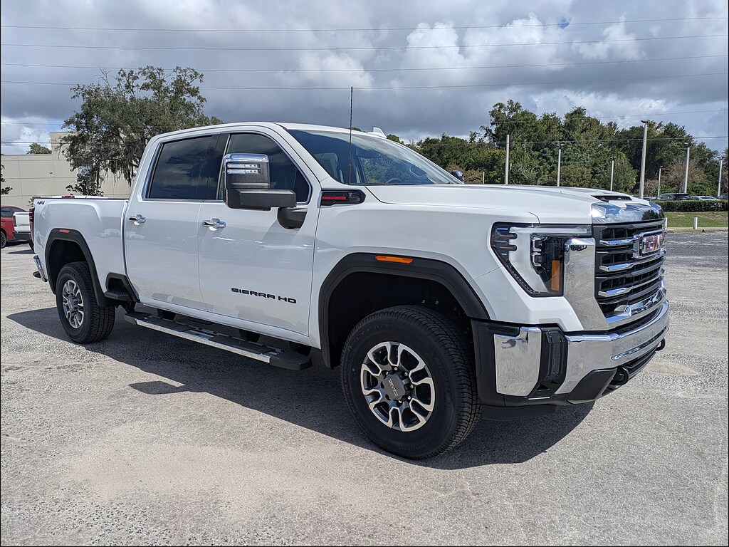 New 2026 GMC Sierra 2500HD Crew Cab, Standard Bed, SLT, 4WD