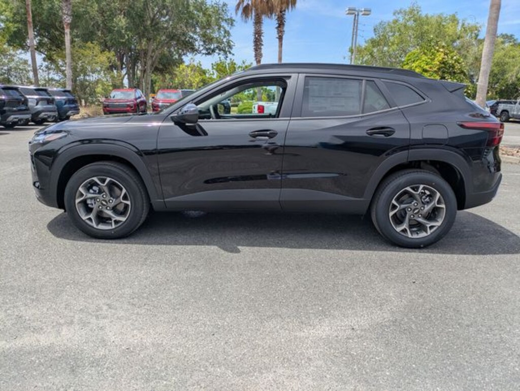 New 2026 Chevrolet Trax LT SUV