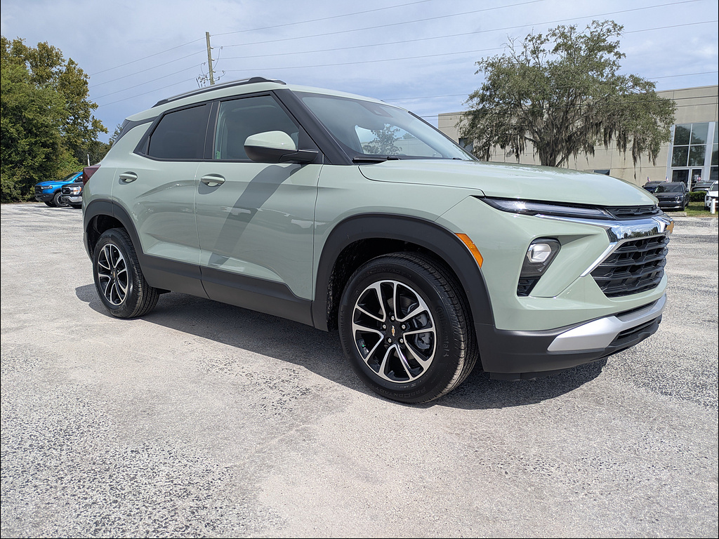 New 2026 Chevrolet Trailblazer FWD LT SUV