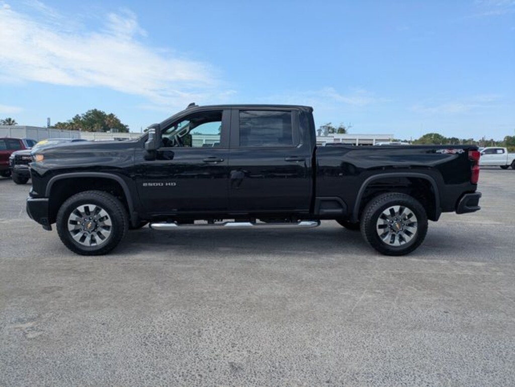 New 2026 Chevrolet Silverado 2500 HD Custom Truck Crew Cab
