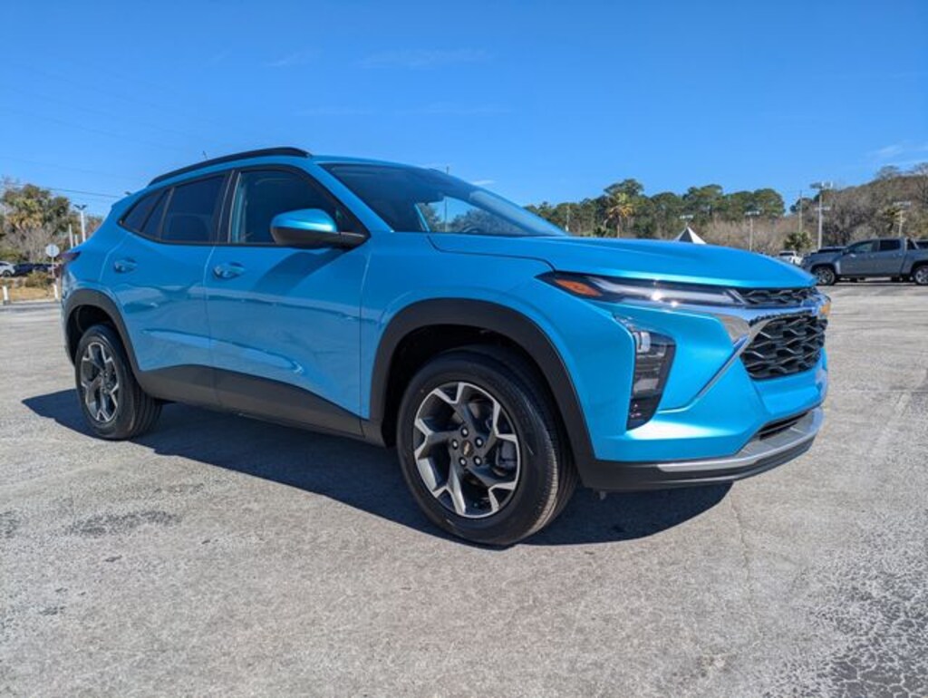New 2026 Chevrolet Trax LT SUV