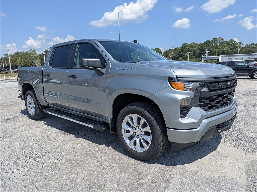New 2026 Chevrolet Silverado 1500 2WD Crew Cab Short Bed Custom Truck Crew Cab