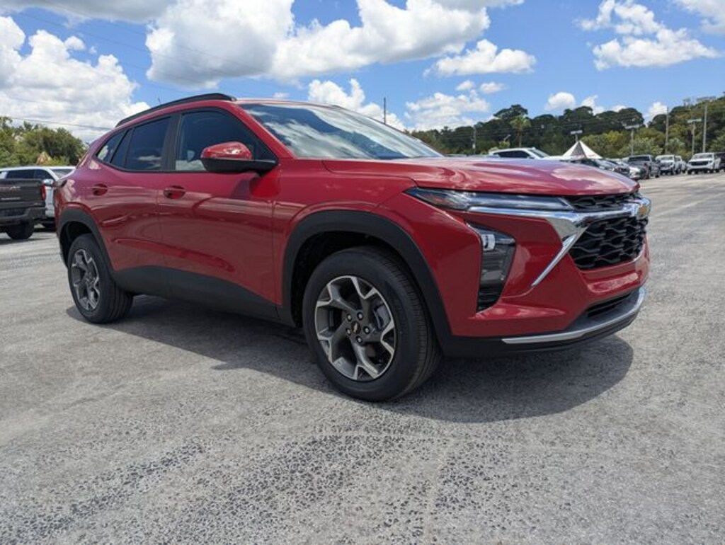 New 2026 Chevrolet Trax LT SUV