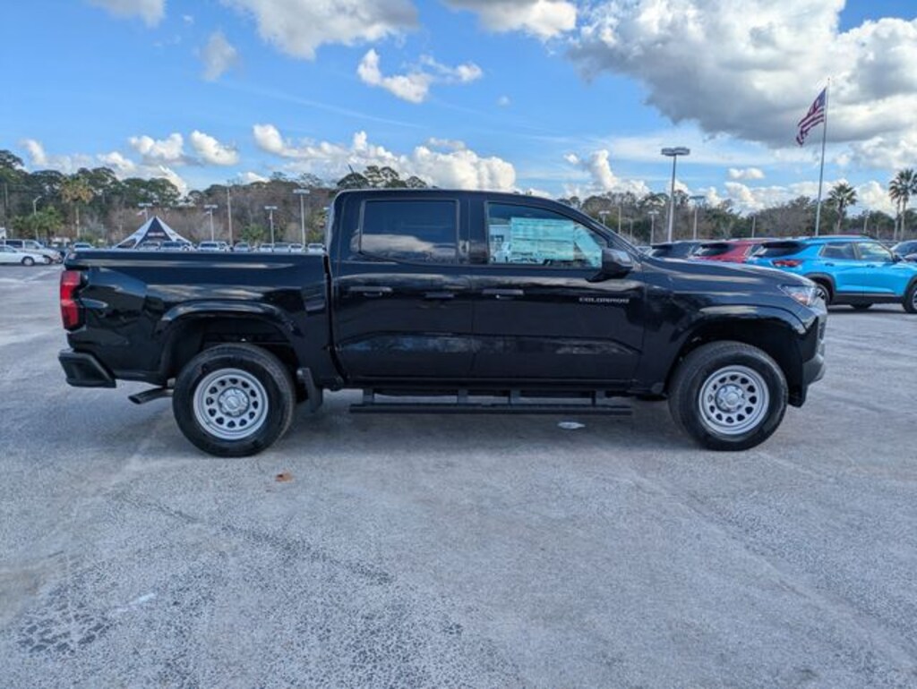 New 2026 Chevrolet Colorado WT Truck Crew Cab