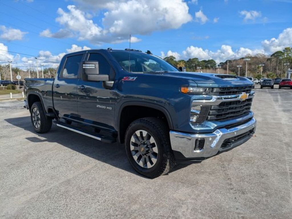New 2026 Chevrolet Silverado 2500 HD LT Truck Crew Cab
