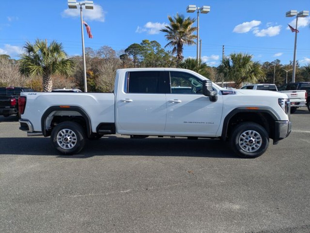 New 2026 GMC Sierra 2500 HD SLE Truck Crew Cab
