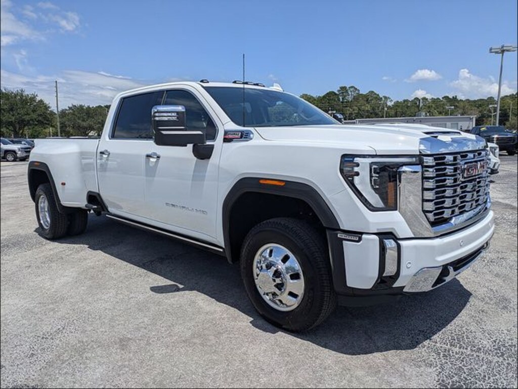 New 2026 GMC Sierra 3500 HD Denali Truck Crew Cab