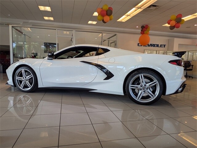 2026 Chevrolet Corvette Stingray 2LT photo 4