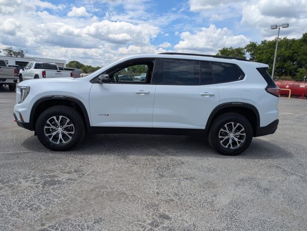 New 2026 GMC Acadia AT4 SUV