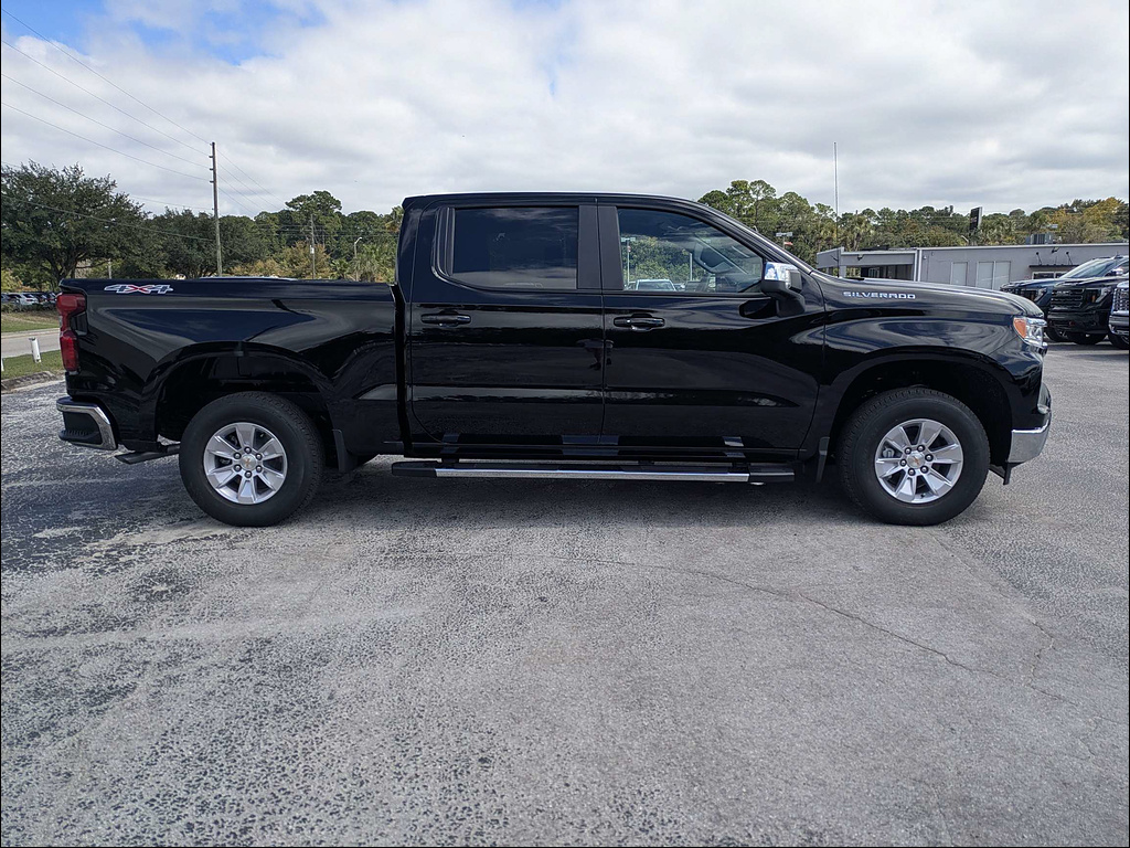 New 2026 Chevrolet Silverado 1500 4WD Crew Cab Standard Bed LT
