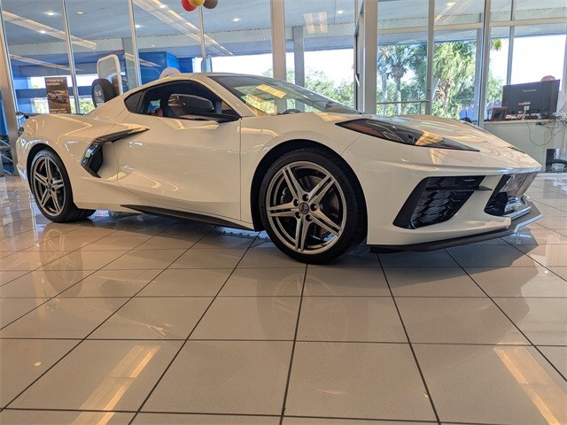 2026 Chevrolet Corvette Stingray 2LT photo 2