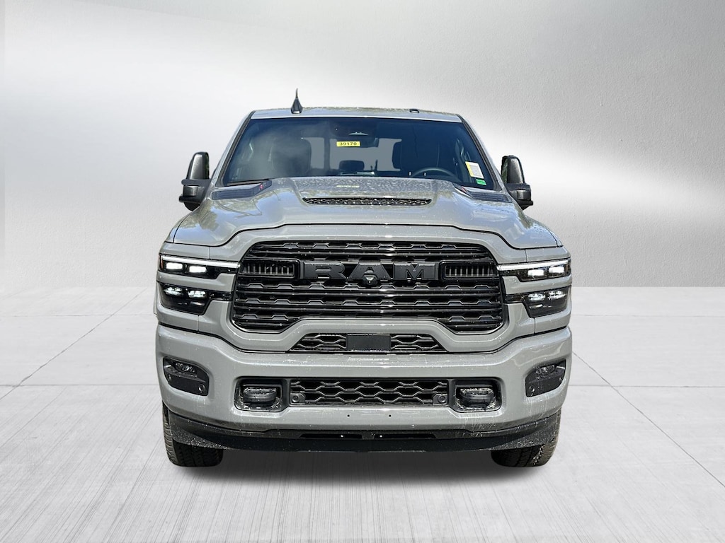 New 2026 Ram 2500 LIMITED CREW CAB 4X4 6'4 BOX Pickup