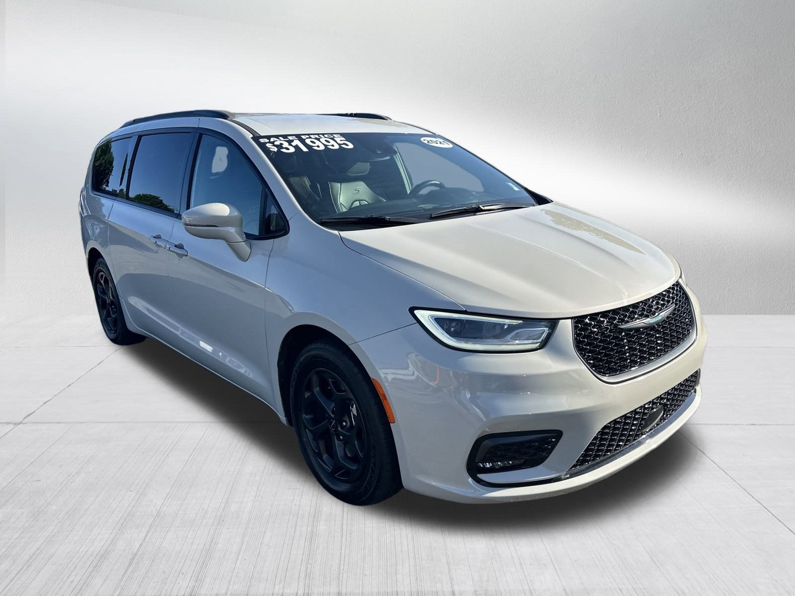 Certified 2021 Chrysler Pacifica Hybrid Limited with VIN 2C4RC1S77MR567090 for sale in Roswell, GA