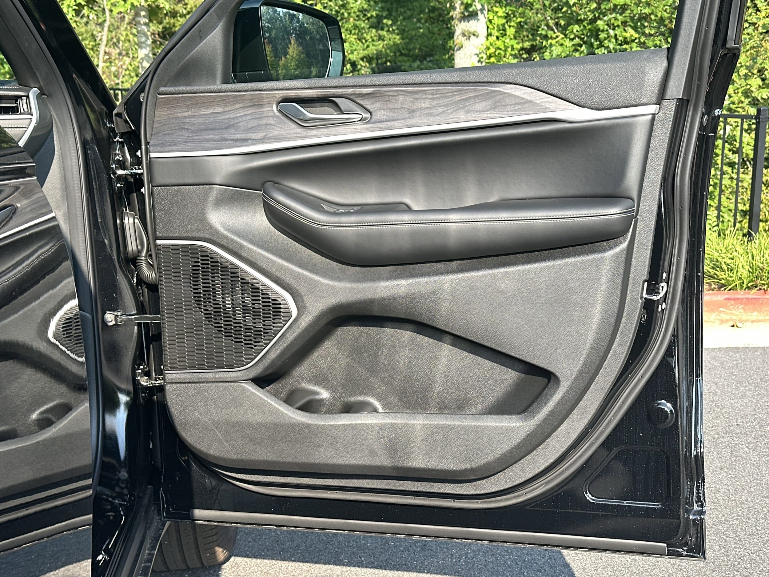 2025 Jeep Grand Cherokee Limited - Photo 14