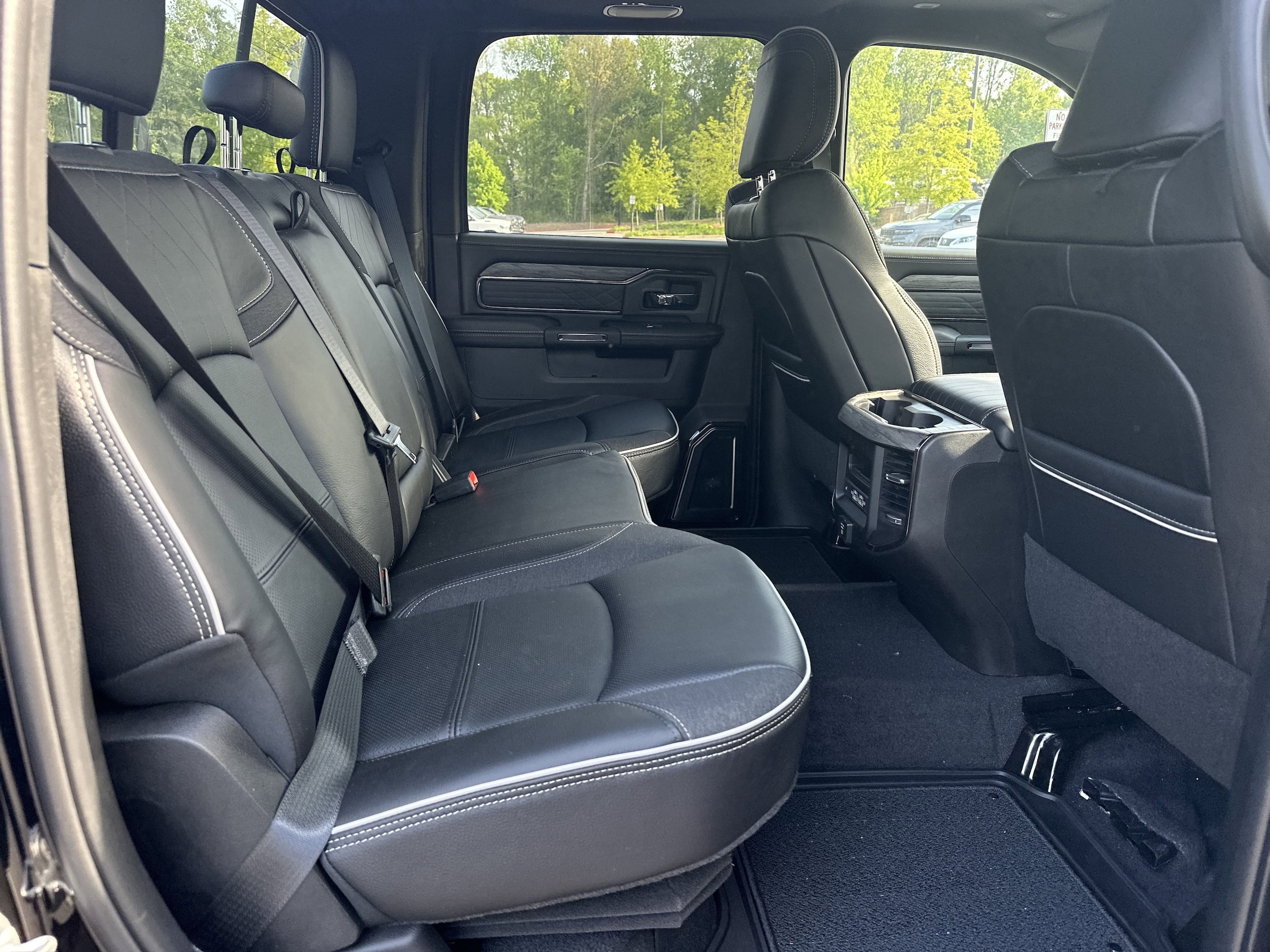 2025 RAM 2500 Limited - Photo 15